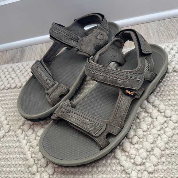 Teva Men's Hudson Sandals - Picture 1 of 6